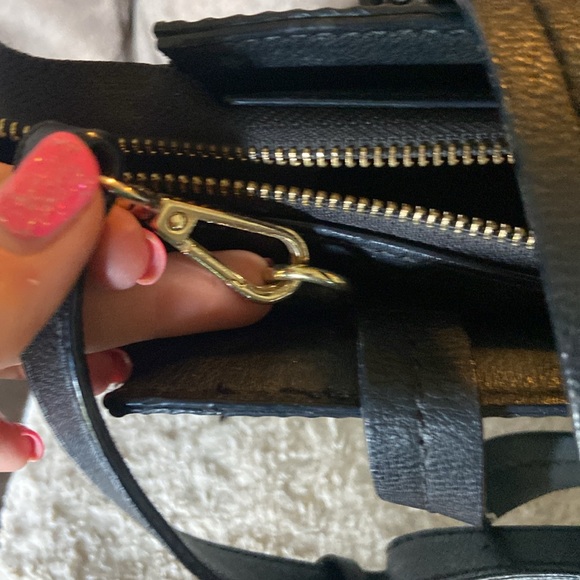 Women’s purse! - Picture 8 of 8